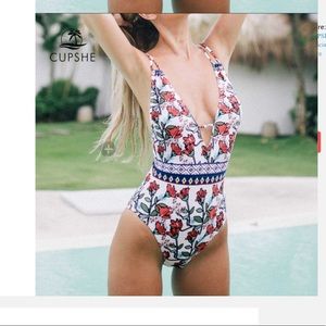 CUPSHE Women's One Piece Lace Up Back Swimsuit